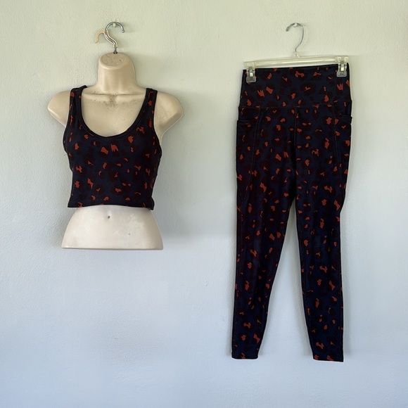SAGE Collective navy blue orange leopard matching crop top leggings set size XS - Picture 2 of 9